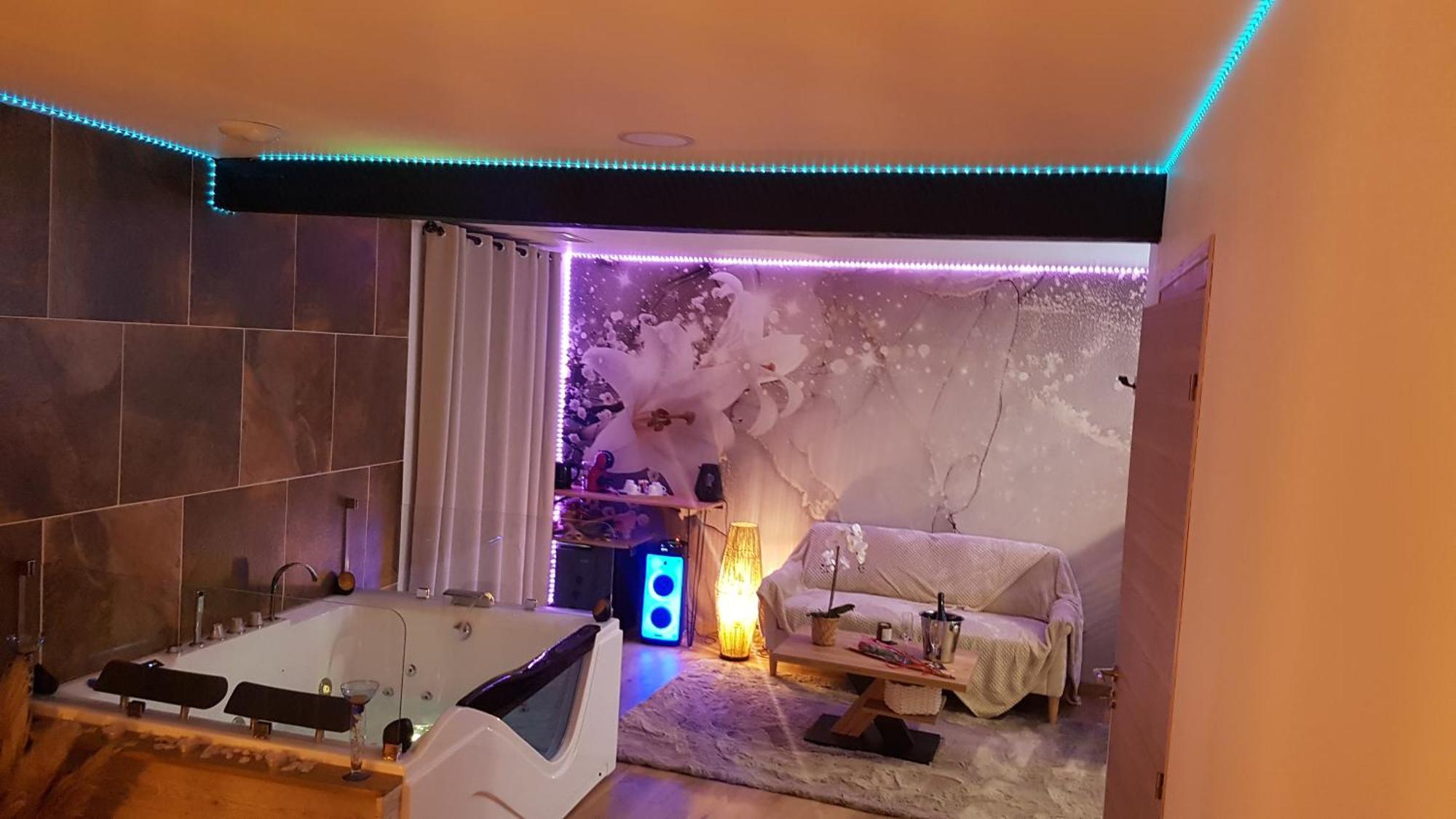 Love Room Jaccuzi Puisserguier Exterior foto