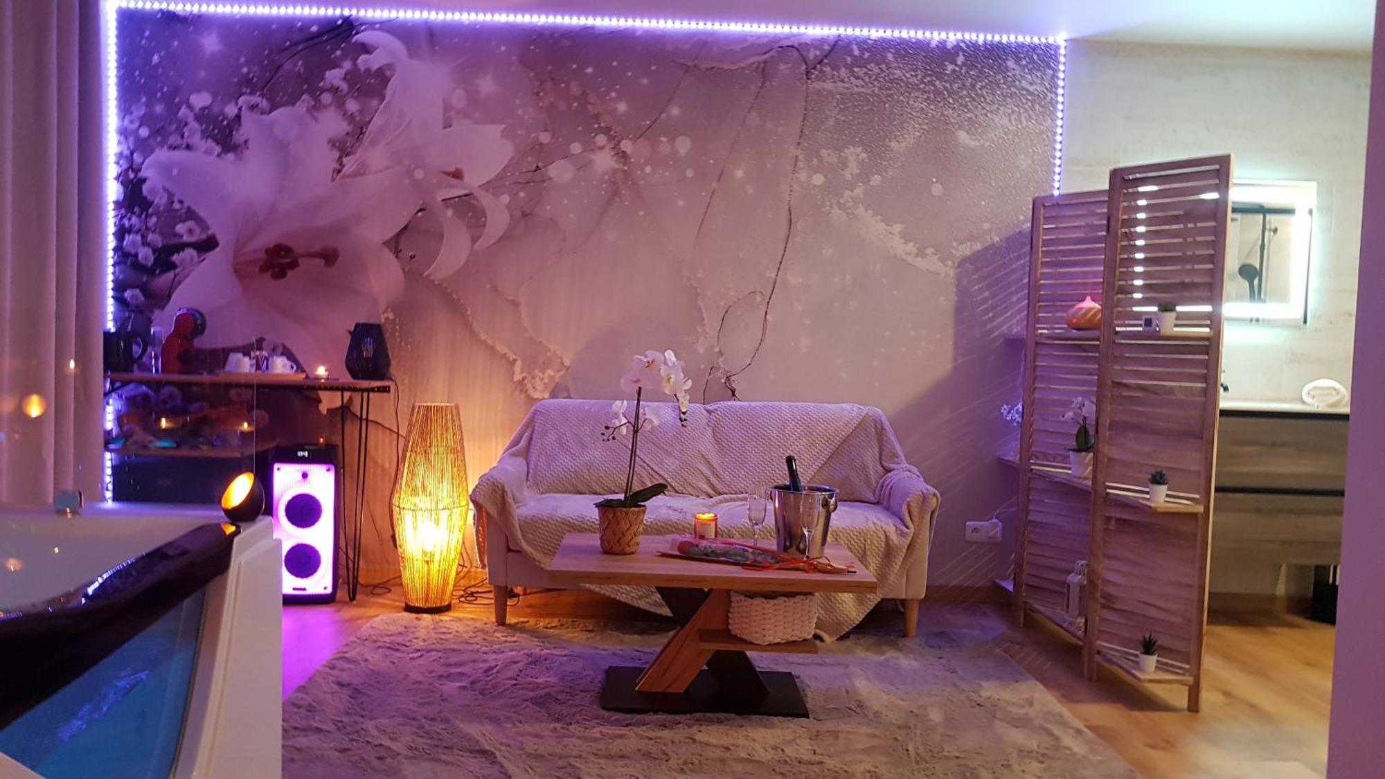 Love Room Jaccuzi Puisserguier Exterior foto