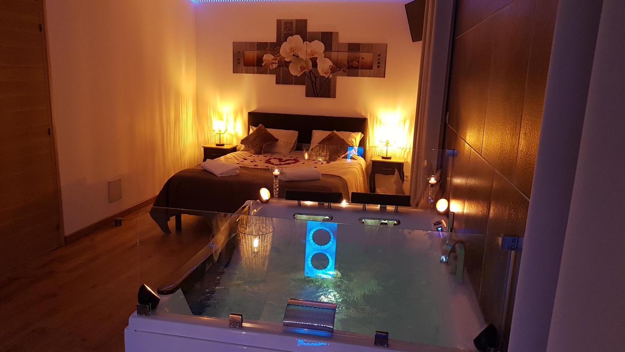 Love Room Jaccuzi Puisserguier Exterior foto